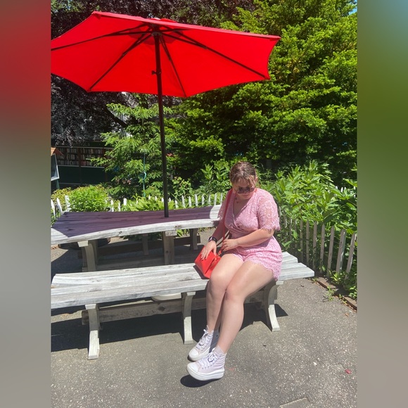 Meet your Posher, Allyson - Picture 4 of 4